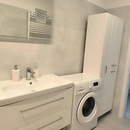 Apartment Konarskiego *